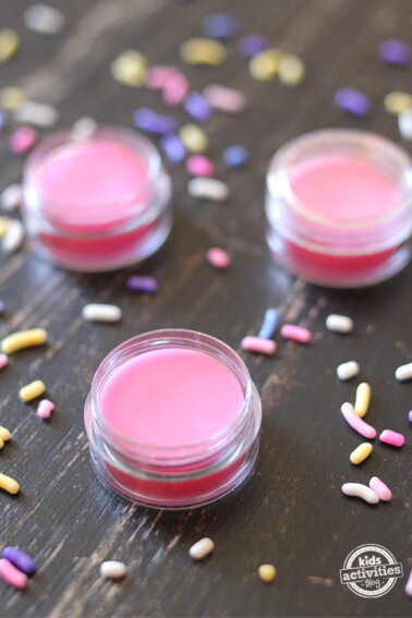 5-Minute DIY Tinted Lip Balm
