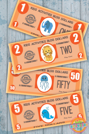 printable play money all stacked